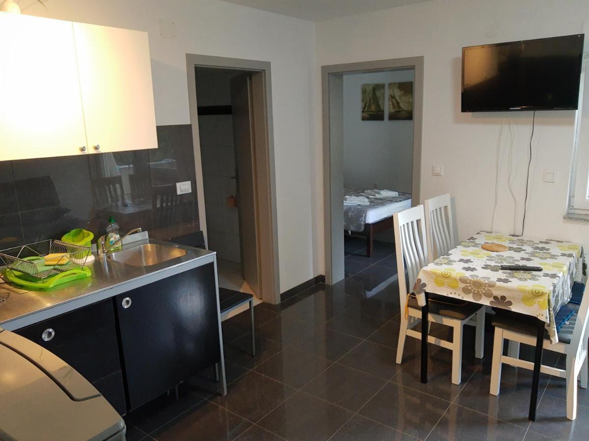 ميدولين Apartments Ina المظهر الخارجي الصورة