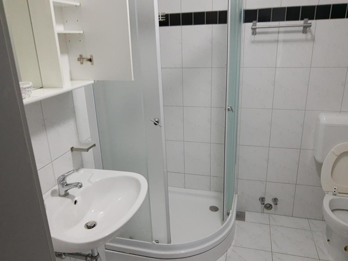 ميدولين Apartments Ina المظهر الخارجي الصورة